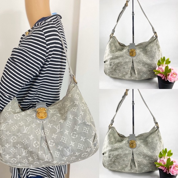 Louis Vuitton Handbags - Louis Vuitton 🌺 Stylish Denim Shoulder Bag 🌺